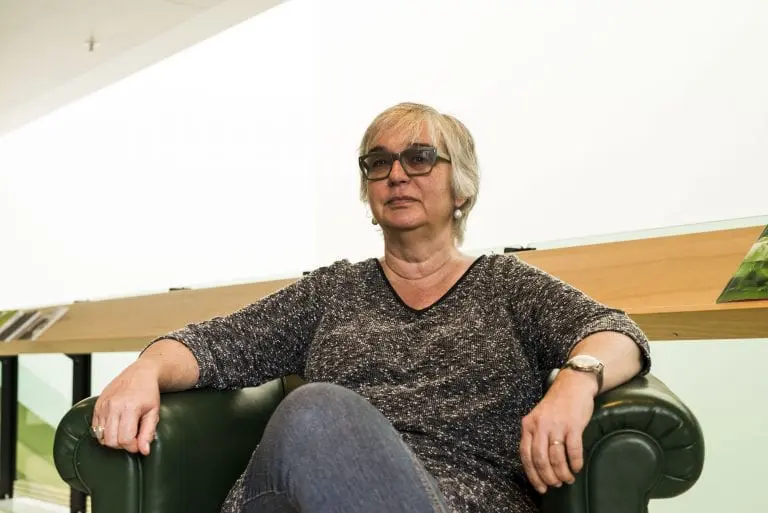 Ayperi Karabuda Ecer