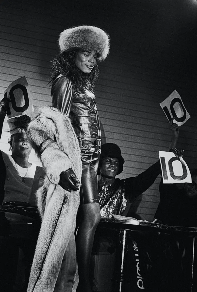 06. HOUSE OF PENDAVIS BALL Legendary Fem Queen Tina Montana, Fur category Red Zone Club 1990